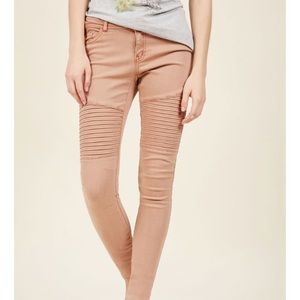 🌹 ModCloth Dusty Rose Moto-Inspired Jeans 🌹